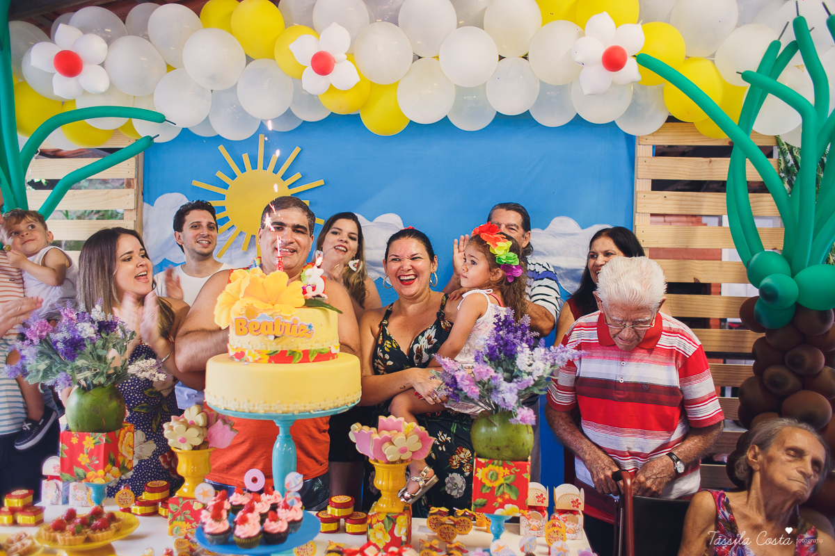 aniversario infantil no clube alvares cabral, beatriz 3 anos, aniversario de menina, bia 3 anos, vitoria es, em frente ao senac, tassila costa fotografia