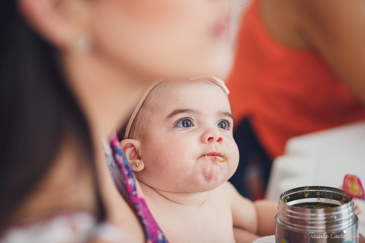 festa simples no tema São Paulo, convidados uniformizados com camisa de time na festa, aniversário simples no prédio, churrasco com amigos, churrasco oara aniversário de 1 ano, fotografia infantil, desconto em fotografia infantil em Vila Velha, fotógrafo