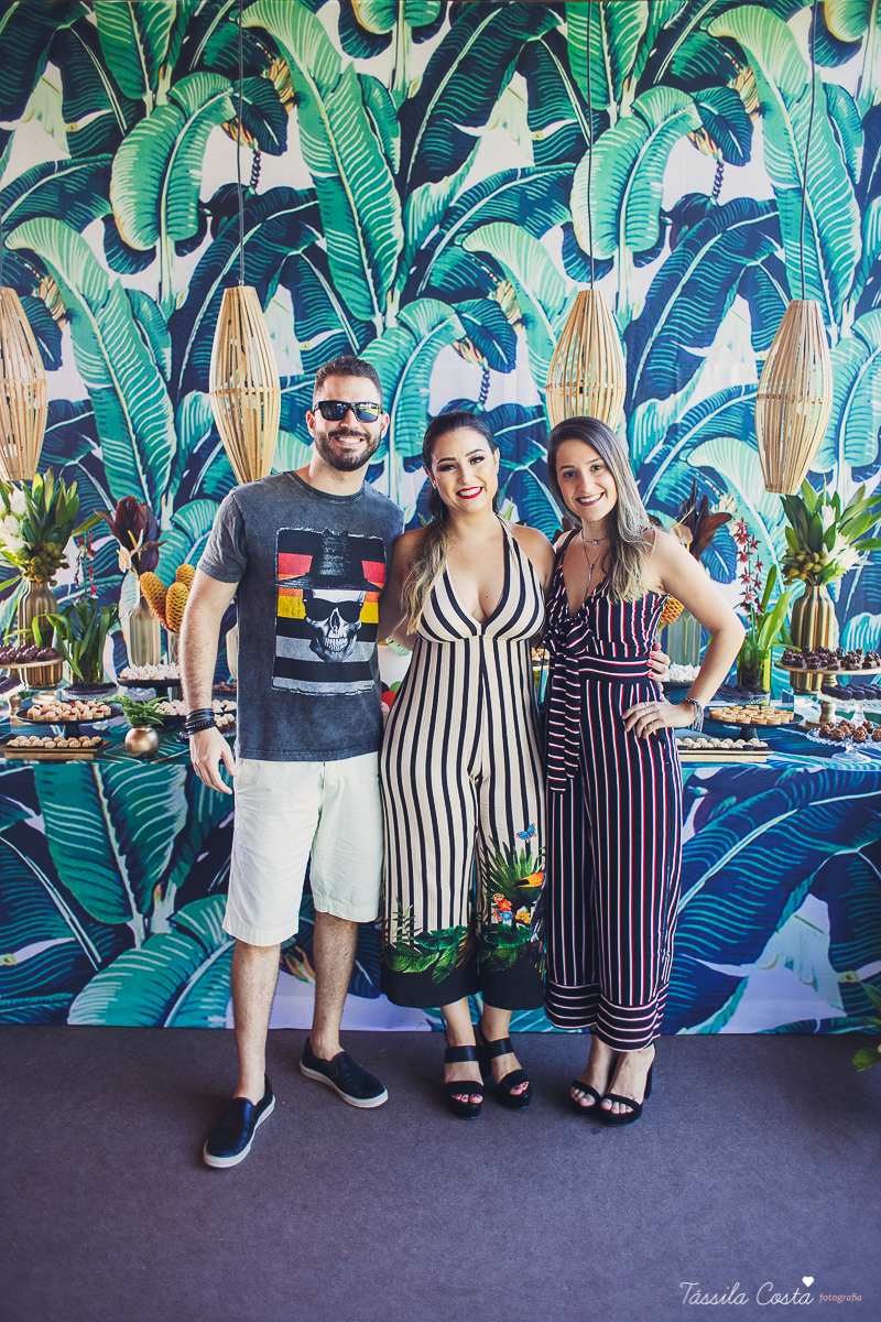 Médica Joana Oliveira, aniversário com amigos, churrasco de aniversário, churrasco durante o dia, decoração by Camila Sarmento