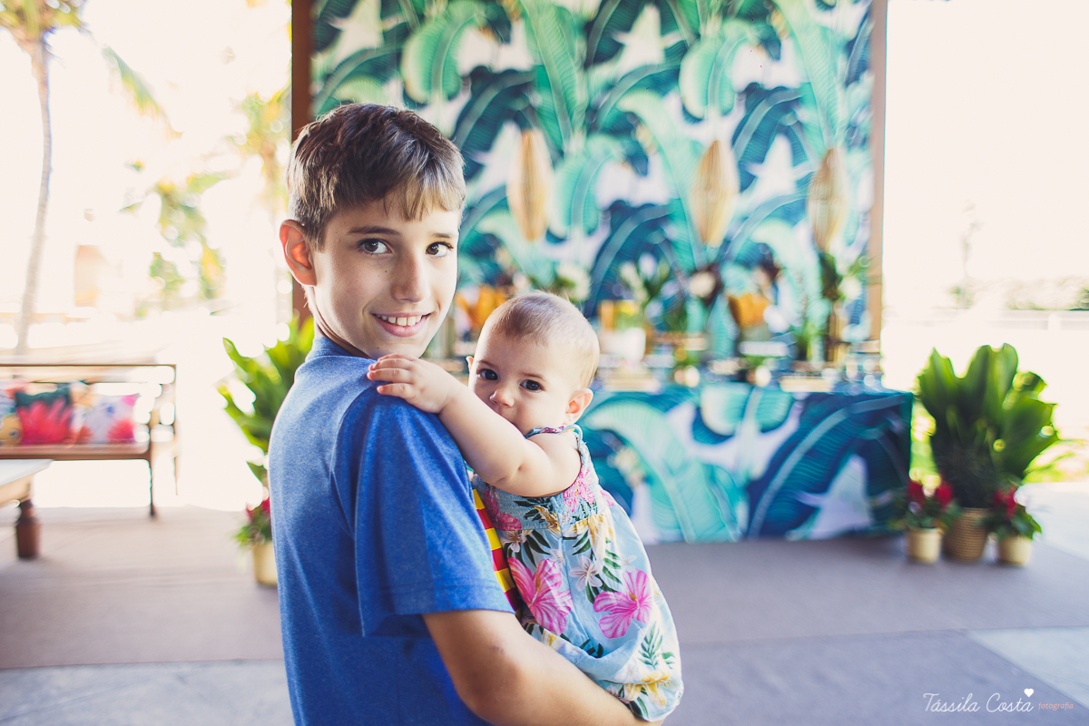 Médica Joana Oliveira, aniversário com amigos, churrasco de aniversário, churrasco durante o dia, decoração by Camila Sarmento