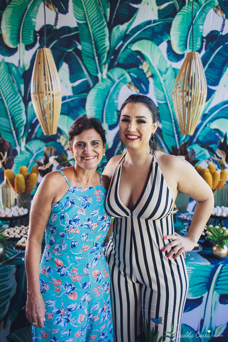 Médica Joana Oliveira, aniversário com amigos, churrasco de aniversário, churrasco durante o dia, decoração by Camila Sarmento