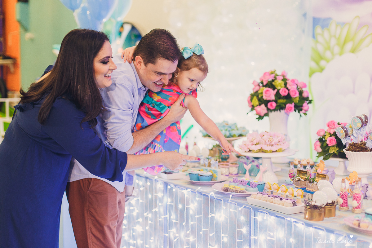 festa no tema sereia, cerimonial Tironi Bambini, Vitória ES, fotografia de aniversário infantil em vitoria ES, fotos no cerimonial Tironi Bambini