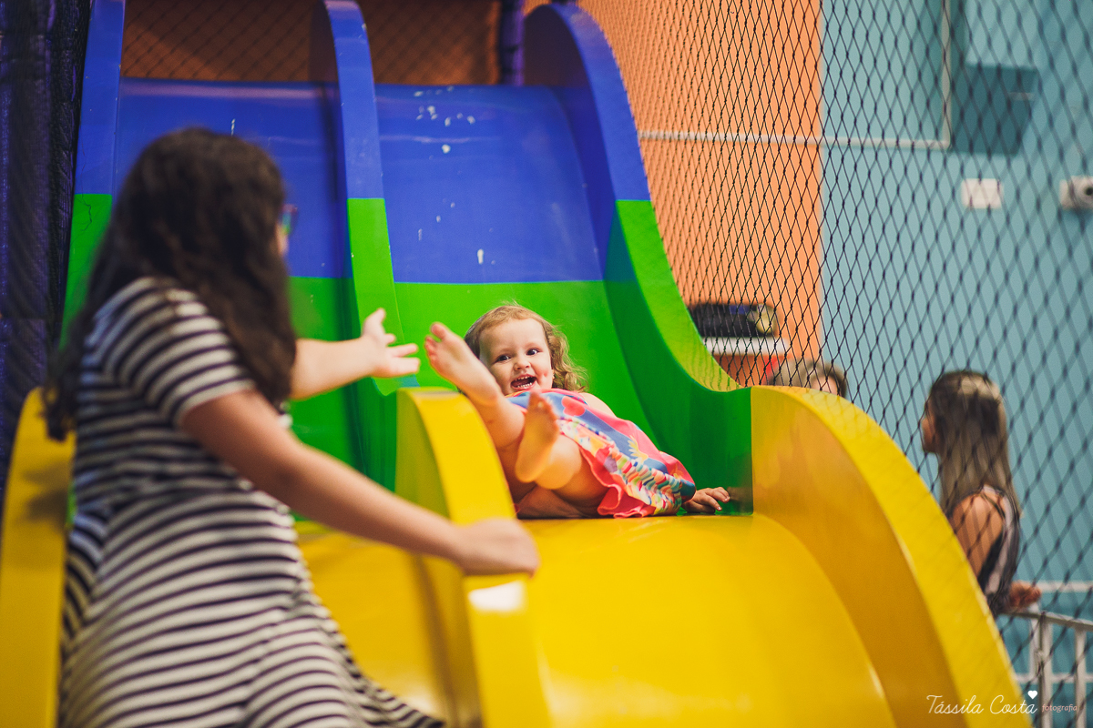 festa no tema sereia, cerimonial Tironi Bambini, Vitória ES, fotografia de aniversário infantil em vitoria ES, fotos no cerimonial Tironi Bambini