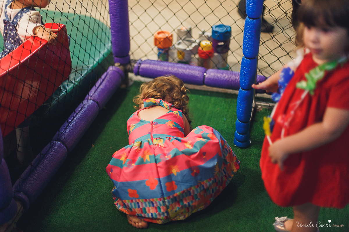 muitas crianças lindas, looks infantis para aniversário, decoração Giovana Xic Baloon, Gabriela Fardin e Falipe, filha única, mundo rosa, decoração nos sonhos em vitória ES