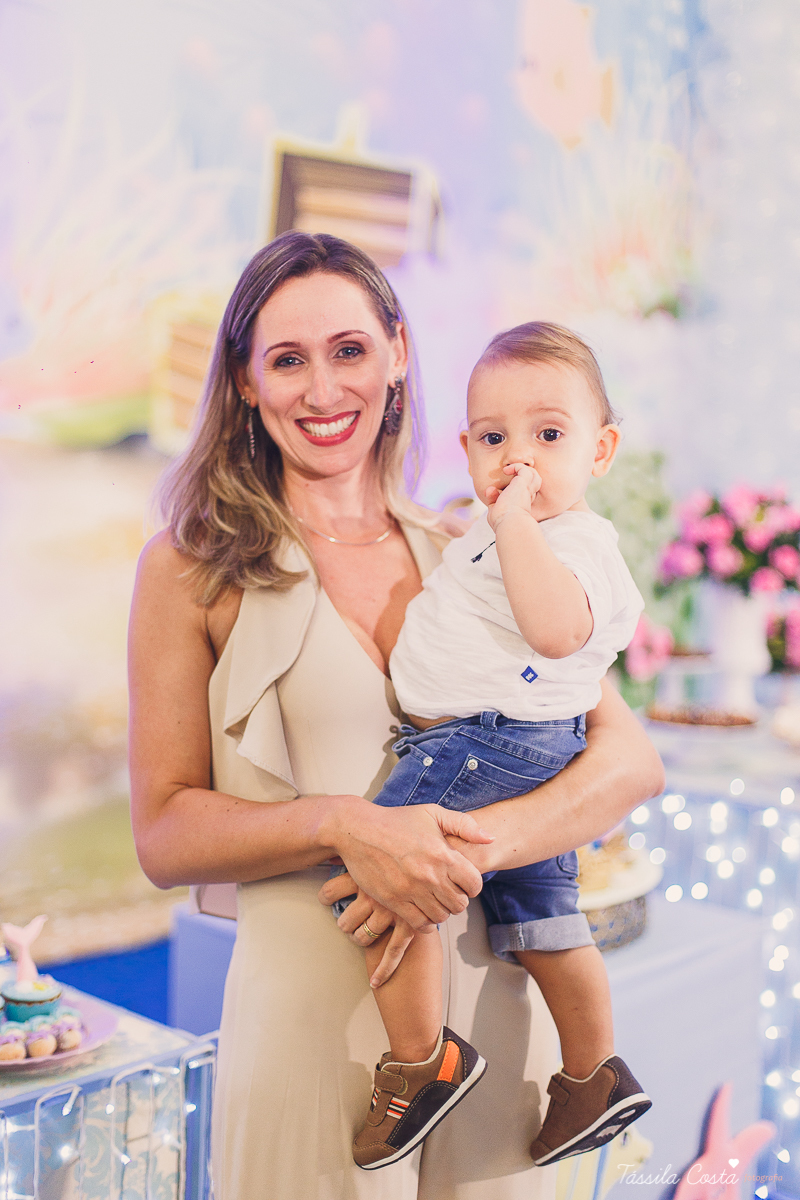 muitas crianças lindas, looks infantis para aniversário, decoração Giovana Xic Baloon, Gabriela Fardin e Falipe, filha única, mundo rosa, decoração nos sonhos em vitória ES