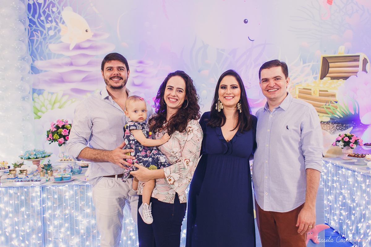 muitas crianças lindas, looks infantis para aniversário, decoração Giovana Xic Baloon, Gabriela Fardin e Falipe, filha única, mundo rosa, decoração nos sonhos em vitória ES