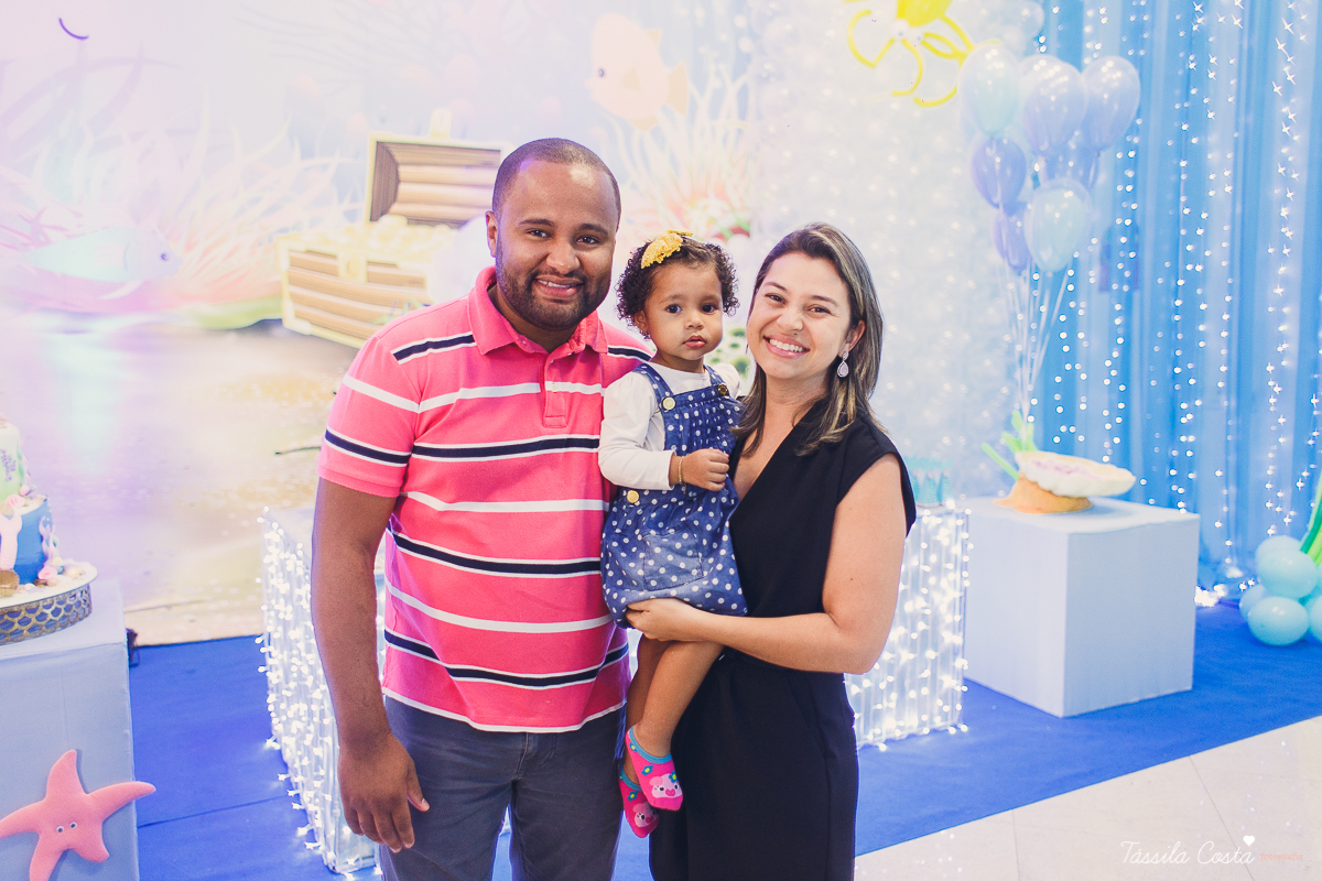 muitas crianças lindas, looks infantis para aniversário, decoração Giovana Xic Baloon, Gabriela Fardin e Falipe, filha única, mundo rosa, decoração nos sonhos em vitória ES