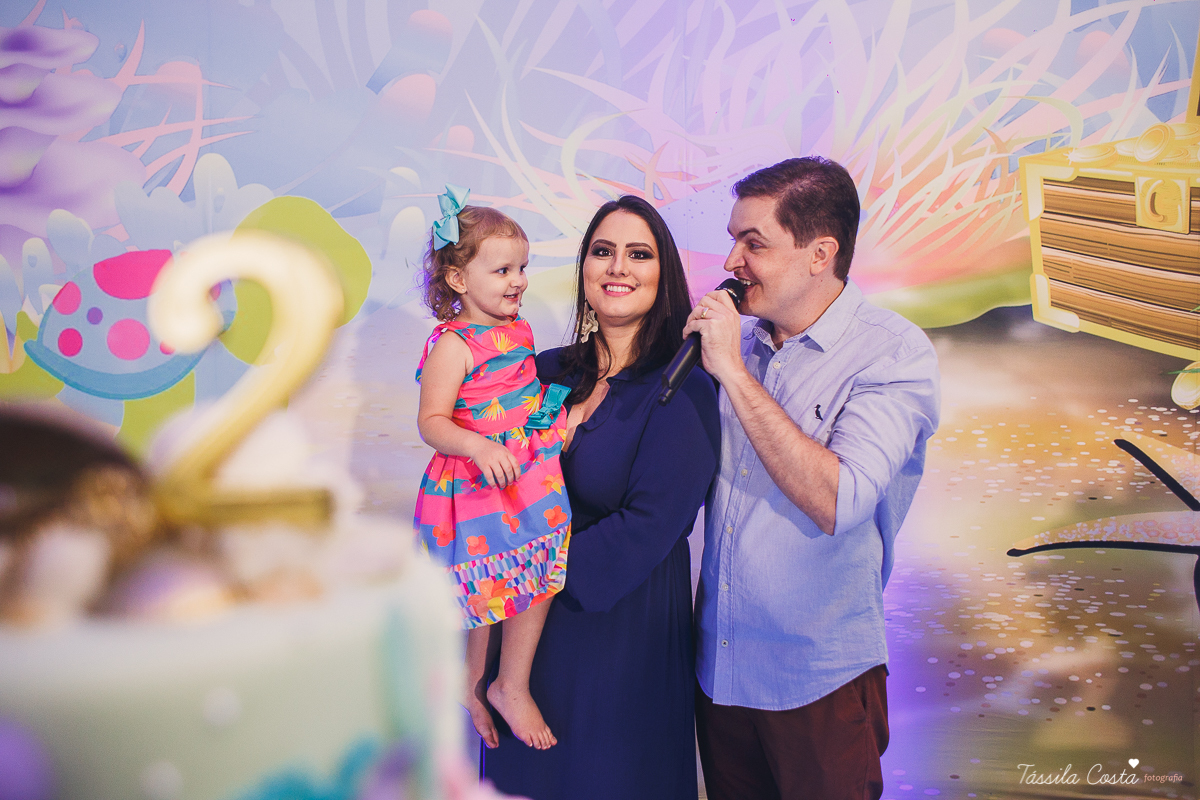 muitas crianças lindas, looks infantis para aniversário, decoração Giovana Xic Baloon, Gabriela Fardin e Falipe, filha única, mundo rosa, decoração nos sonhos em vitória ES