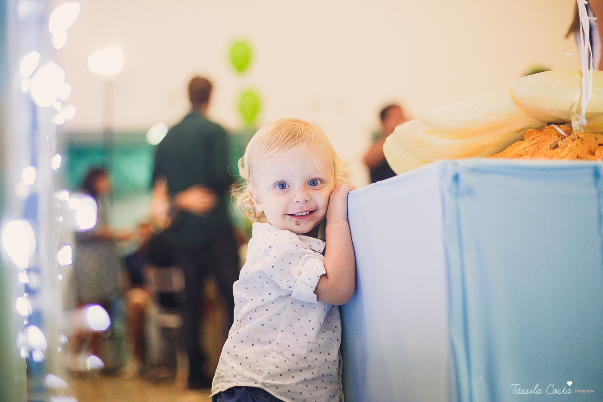 muitas crianças lindas, looks infantis para aniversário, decoração Giovana Xic Baloon, Gabriela Fardin e Falipe, filha única, mundo rosa, decoração nos sonhos em vitória ES