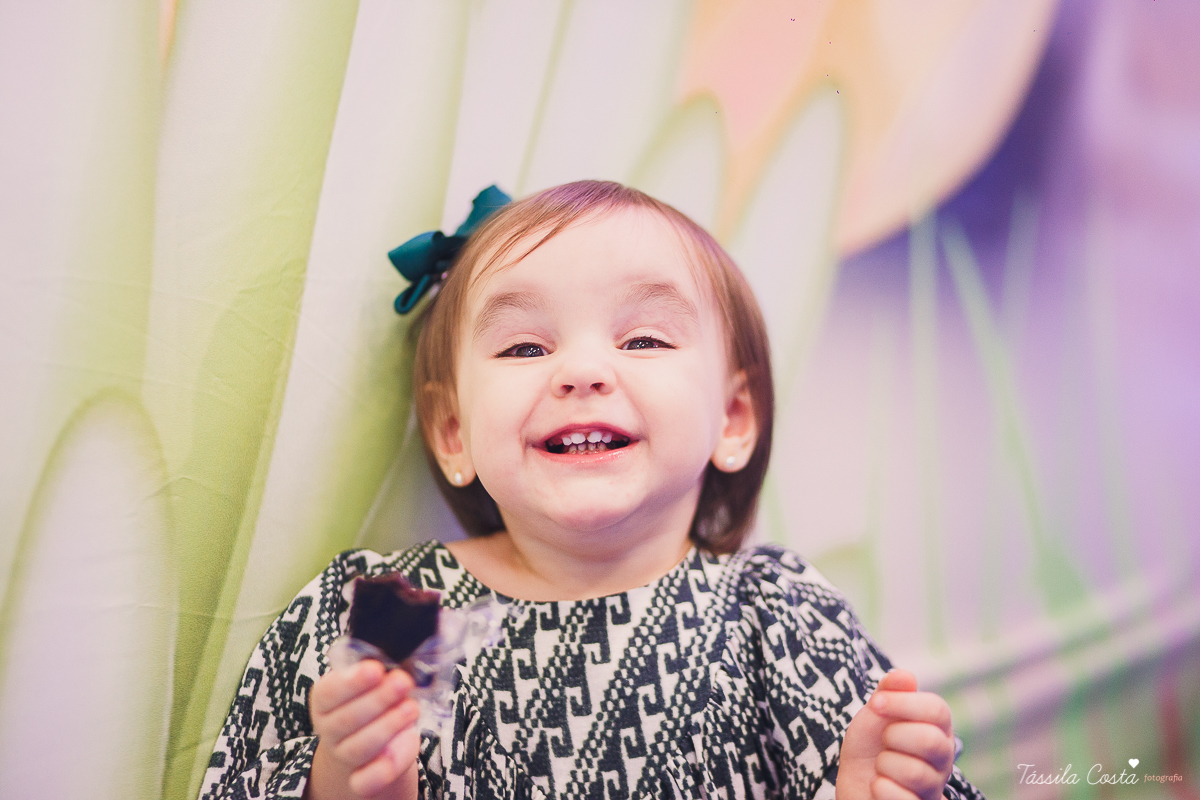 muitas crianças lindas, looks infantis para aniversário, decoração Giovana Xic Baloon, Gabriela Fardin e Falipe, filha única, mundo rosa, decoração nos sonhos em vitória ES