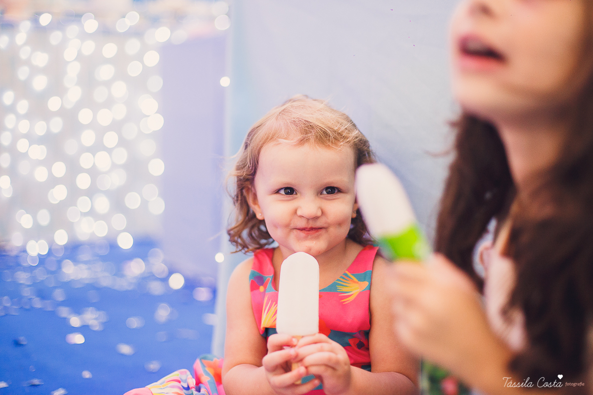 muitas crianças lindas, looks infantis para aniversário, decoração Giovana Xic Baloon, Gabriela Fardin e Falipe, filha única, mundo rosa, decoração nos sonhos em vitória ES