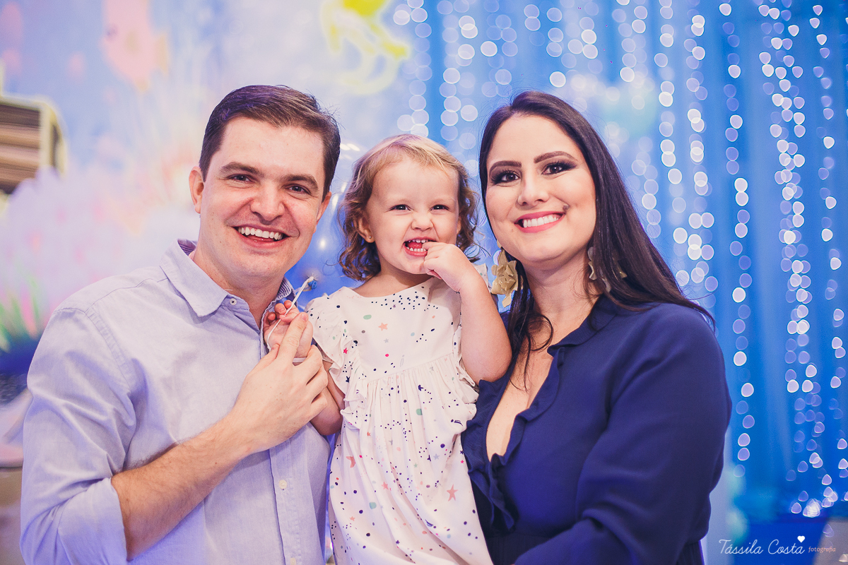 muitas crianças lindas, looks infantis para aniversário, decoração Giovana Xic Baloon, Gabriela Fardin e Falipe, filha única, mundo rosa, decoração nos sonhos em vitória ES