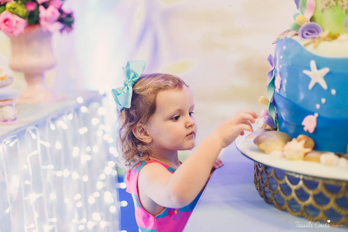 muitas crianças lindas, looks infantis para aniversário, decoração Giovana Xic Baloon, Gabriela Fardin e Falipe, filha única, mundo rosa, decoração nos sonhos em vitória ES