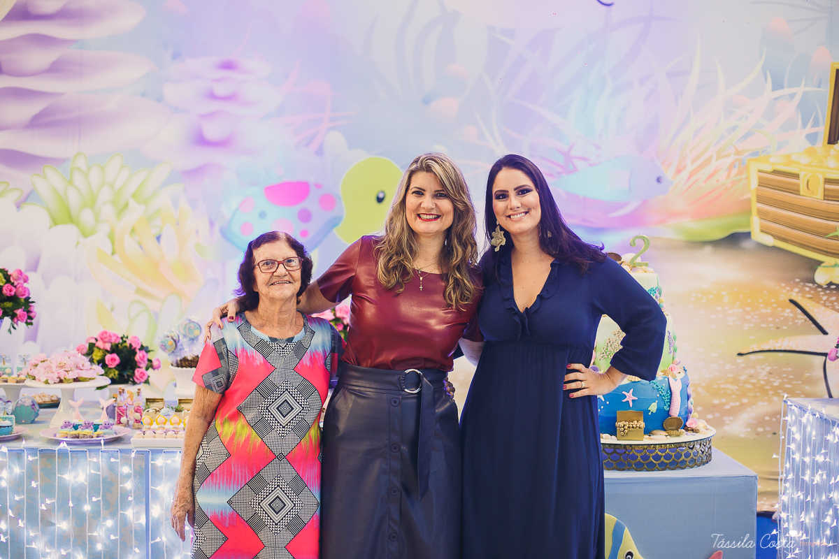 muitas crianças lindas, looks infantis para aniversário, decoração Giovana Xic Baloon, Gabriela Fardin e Falipe, filha única, mundo rosa, decoração nos sonhos em vitória ES