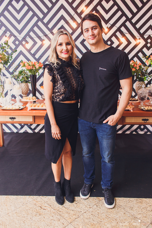 fotos lindas de bodas de coral, festa de 35 anos de casamento, inspiração para bodas de coral, fotografia de casamento em Vila Velha - ES, Praia da Costa, festa linda no prédio da Praia da Costa, Tássila Costa, Zilma e Delcio, Ed. Lausane Praia da Costa