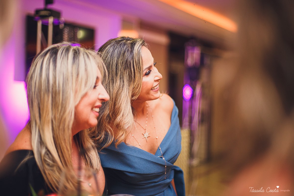 fotos lindas de bodas de coral, festa de 35 anos de casamento, inspiração para bodas de coral, fotografia de casamento em Vila Velha - ES, Praia da Costa, festa linda no prédio da Praia da Costa, Tássila Costa, Zilma e Delcio, Ed. Lausane Praia da Costa