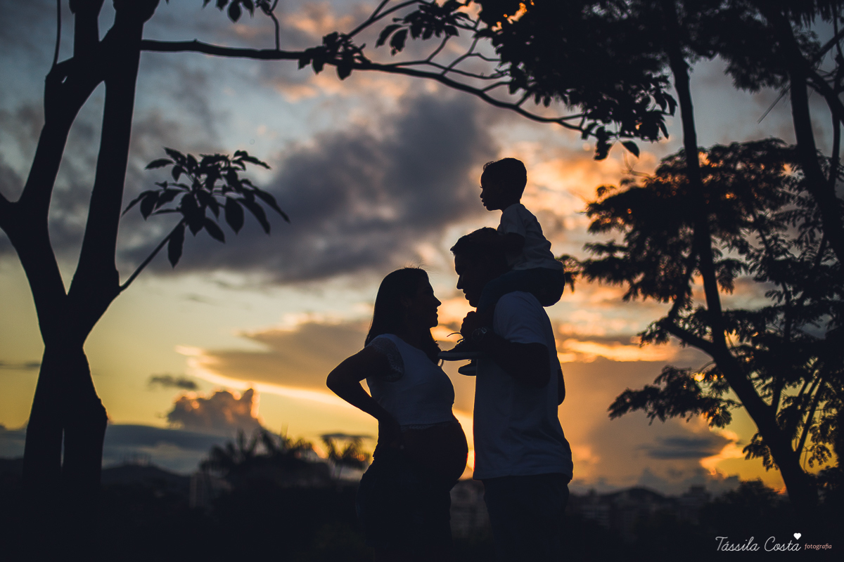 fotos no por do sol, fotos de por do sol, fotos de grávida no por do sol, por do sol em Vitória, poses para grávidas no por do sol, registro fotográfico de amor, amo por do sol, fotos românticas com por do sol, casal no por do sol, gravidinha, doula