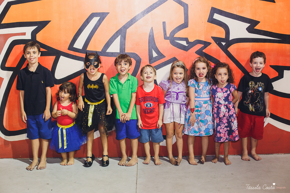 aniversário de 5 anos da princesa Sophia, decoração simples e linda tema princesa Sophia, festa em Vitória ES, festa em prédio, fotografia de aniversário infantil em vitória es, Praia do Canto ES
