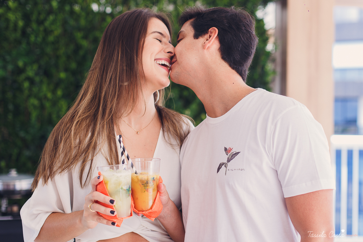 almoço para padrinhos de casamento, do casal Karla e Marcelo, casamento em Venda Nova do Imigrante, fotografia de casamento intimista, casamento feito na área de lazer do prédio, 