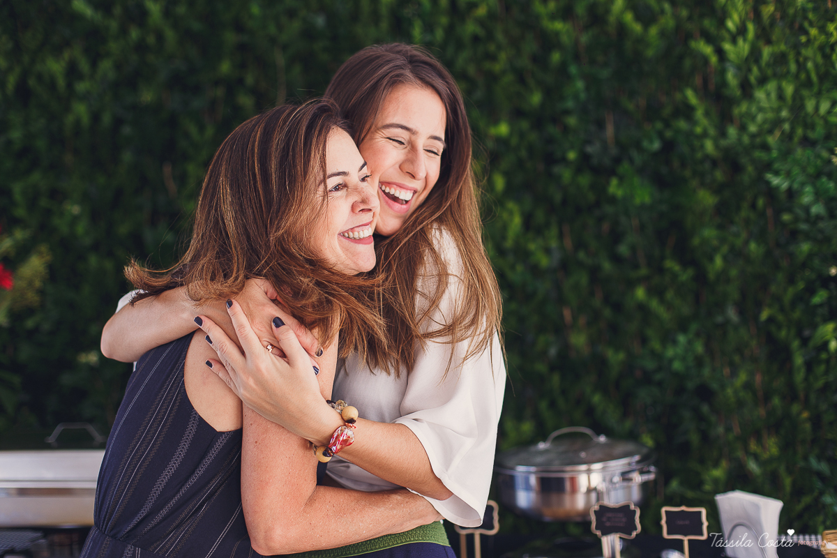 almoço para padrinhos de casamento, do casal Karla e Marcelo, casamento em Venda Nova do Imigrante, fotografia de casamento intimista, casamento feito na área de lazer do prédio, 