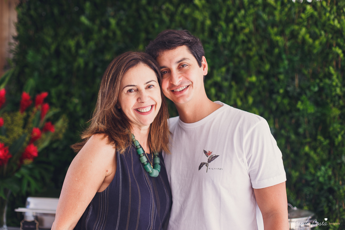 almoço para padrinhos de casamento, do casal Karla e Marcelo, casamento em Venda Nova do Imigrante, fotografia de casamento intimista, casamento feito na área de lazer do prédio, 