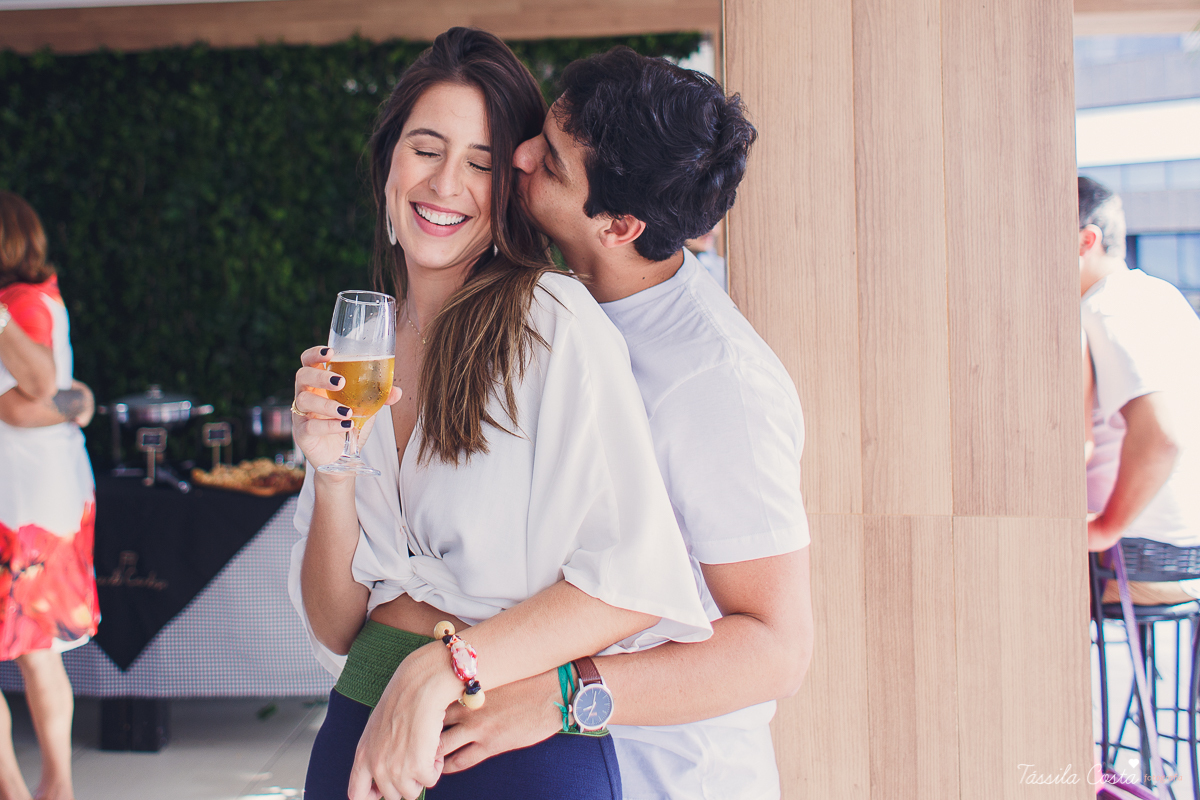 almoço para padrinhos de casamento, do casal Karla e Marcelo, casamento em Venda Nova do Imigrante, fotografia de casamento intimista, casamento feito na área de lazer do prédio, 