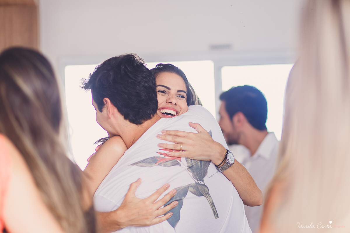 almoço para padrinhos de casamento, do casal Karla e Marcelo, casamento em Venda Nova do Imigrante, fotografia de casamento intimista, casamento feito na área de lazer do prédio, 