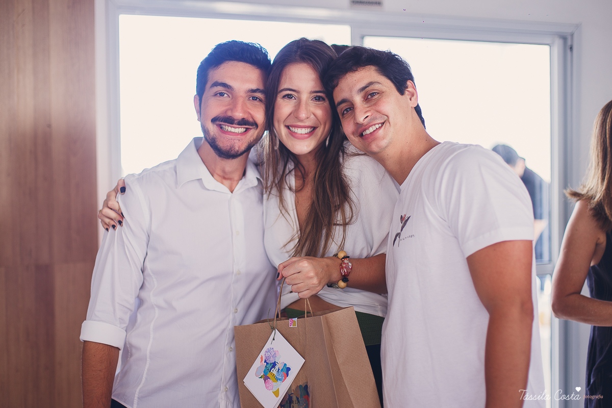 almoço para padrinhos de casamento, do casal Karla e Marcelo, casamento em Venda Nova do Imigrante, fotografia de casamento intimista, casamento feito na área de lazer do prédio, 