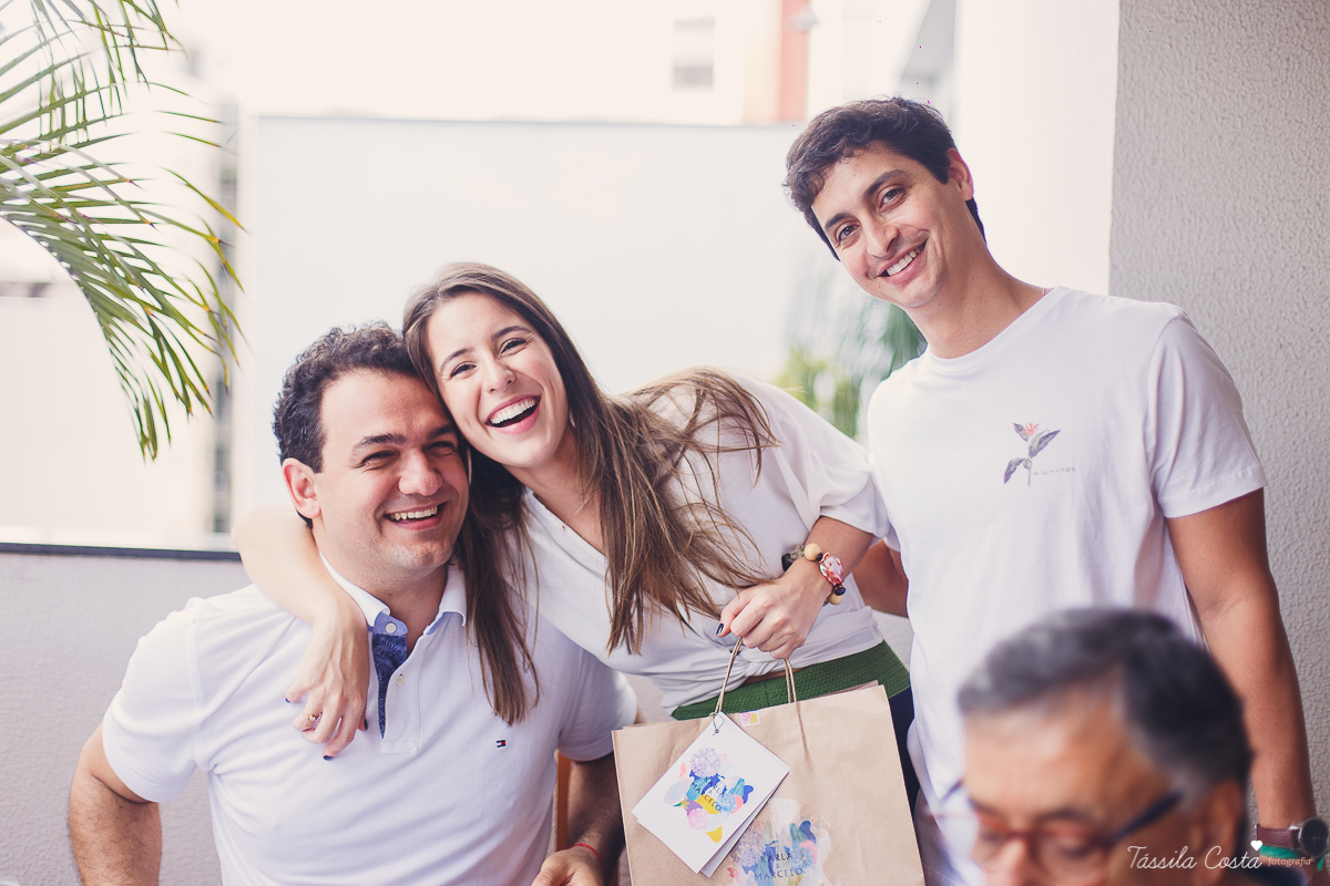 almoço para padrinhos de casamento, do casal Karla e Marcelo, casamento em Venda Nova do Imigrante, fotografia de casamento intimista, casamento feito na área de lazer do prédio, 
