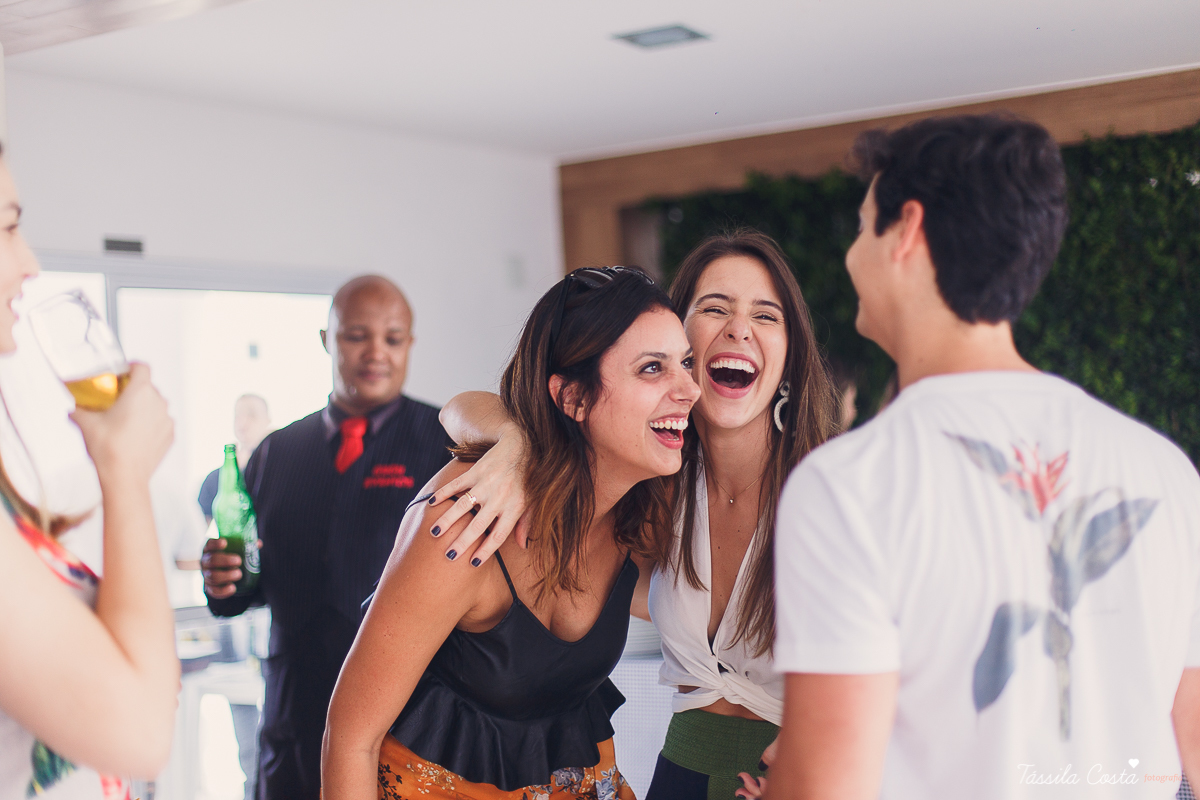 almoço para padrinhos de casamento, do casal Karla e Marcelo, casamento em Venda Nova do Imigrante, fotografia de casamento intimista, casamento feito na área de lazer do prédio, 