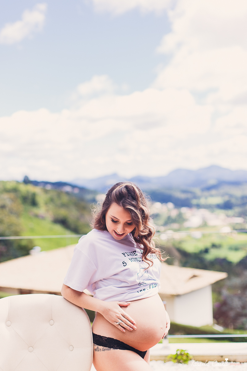 FOTOS LINDAS EM PEDRA AZUL, grávida em Pedra Azul, lugar para tirar foto em Pedra Azul, lugar lindo para tirar fotos gestantes em Pedra Azul, fotografia de família, turismo em Pedra Azul, fotografia de gestante, fotógrafa de gestante, grávida linda, es