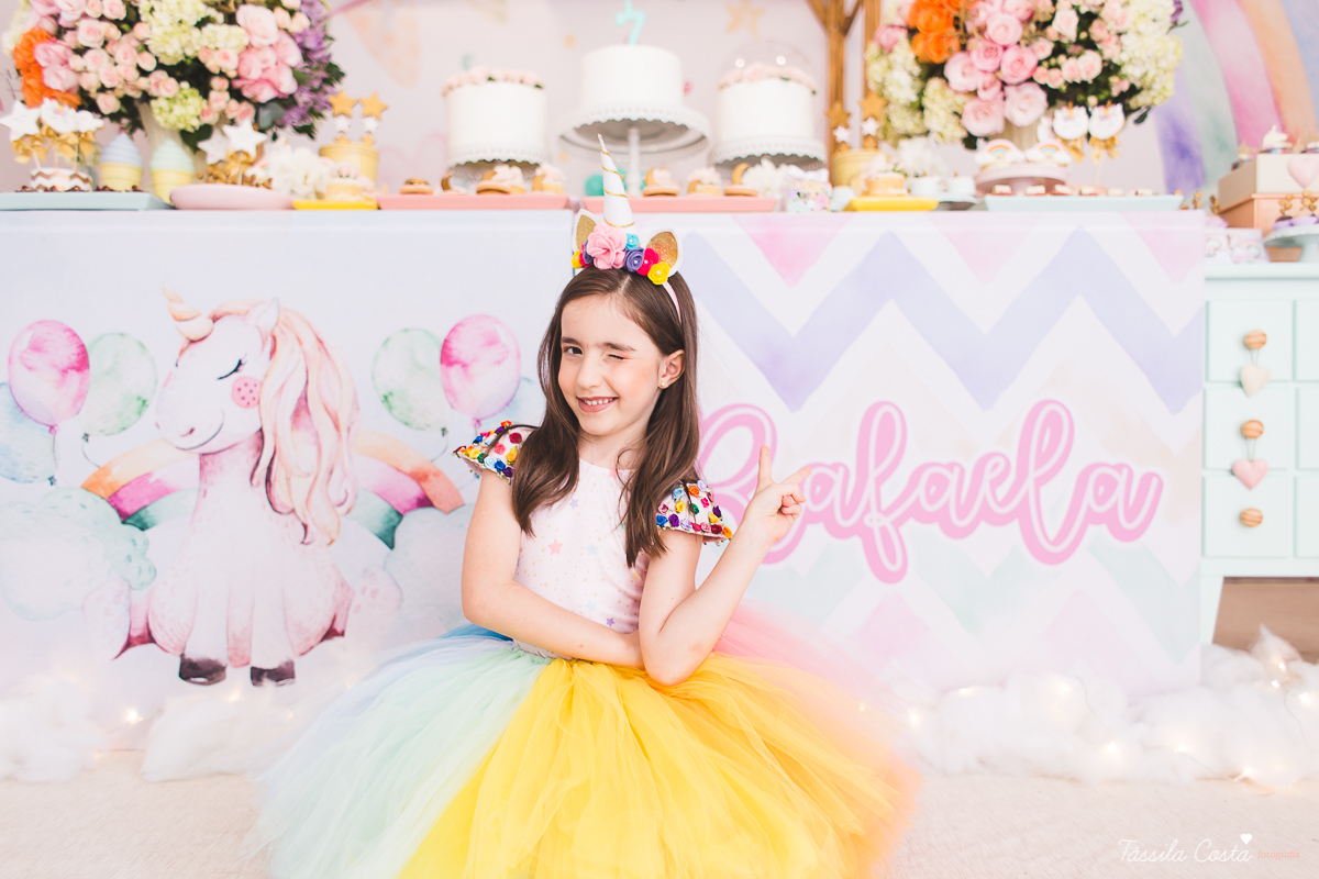 festa de menina, tema unicórnio, tema lindo e super diferente para festa de menina, decoração de aniversário tema unicórnio, 7 anos, rafaela 7 anos, fotos de aniversário infantil em vila velha, tássila costa fotografia, dicas para fotografia, fotó