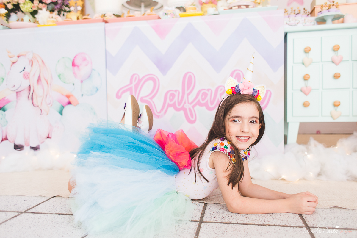 festa de menina, tema unicórnio, tema lindo e super diferente para festa de menina, decoração de aniversário tema unicórnio, 7 anos, rafaela 7 anos, fotos de aniversário infantil em vila velha, tássila costa fotografia, dicas para fotografia, fotó
