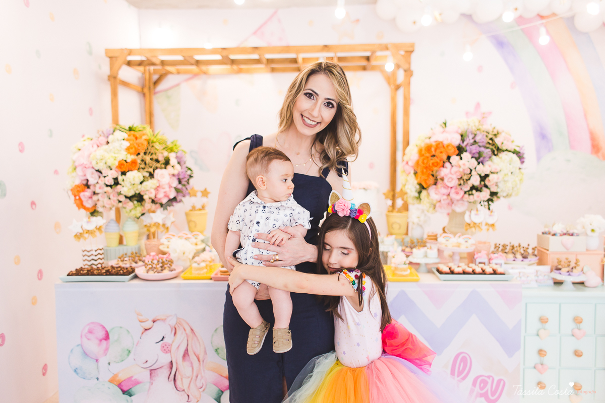 festa de menina, tema unicórnio, tema lindo e super diferente para festa de menina, decoração de aniversário tema unicórnio, 7 anos, rafaela 7 anos, fotos de aniversário infantil em vila velha, tássila costa fotografia, dicas para fotografia, edição 