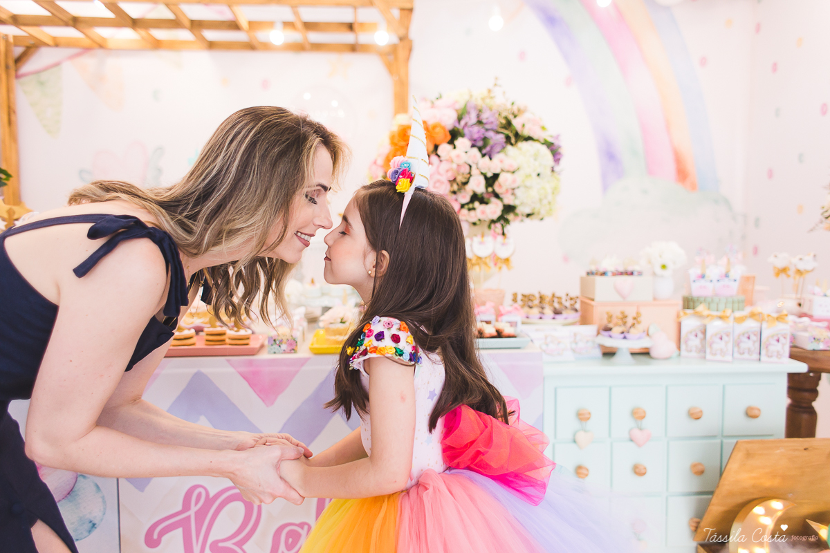 festa de menina, tema unicórnio, tema lindo e super diferente para festa de menina, decoração de aniversário tema unicórnio, 7 anos, rafaela 7 anos, fotos de aniversário infantil em vila velha, tássila costa fotografia, dicas para fotografia, edição 