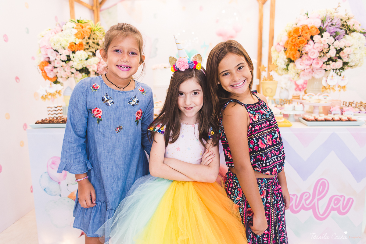 festa de menina, tema unicórnio, tema lindo e super diferente para festa de menina, decoração de aniversário tema unicórnio, 7 anos, rafaela 7 anos, fotos de aniversário infantil em vila velha, tássila costa fotografia, dicas para fotografia, edição 