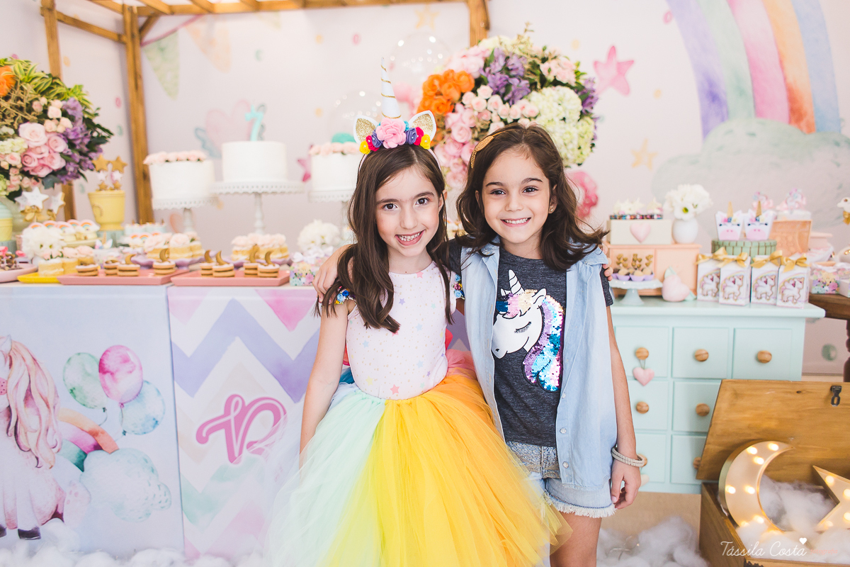 festa de menina, tema unicórnio, tema lindo e super diferente para festa de menina, decoração de aniversário tema unicórnio, 7 anos, rafaela 7 anos, fotos de aniversário infantil em vila velha, tássila costa fotografia, dicas para fotografia, edição festa