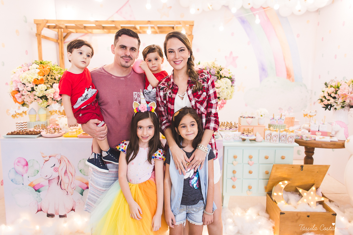 festa de menina, tema unicórnio, tema lindo e super diferente para festa de menina, decoração de aniversário tema unicórnio, 7 anos, rafaela 7 anos, fotos de aniversário infantil em vila velha, tássila costa fotografia, dicas para fotografia, edição 