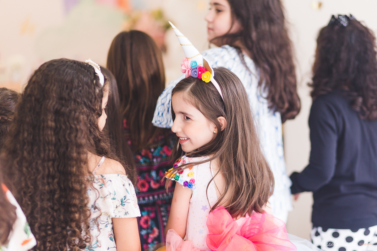 festa de menina, tema unicórnio, tema lindo e super diferente para festa de menina, decoração de aniversário tema unicórnio, 7 anos, rafaela 7 anos, fotos de aniversário infantil em vila velha, tássila costa fotografia, dicas para fotografia, edição 
