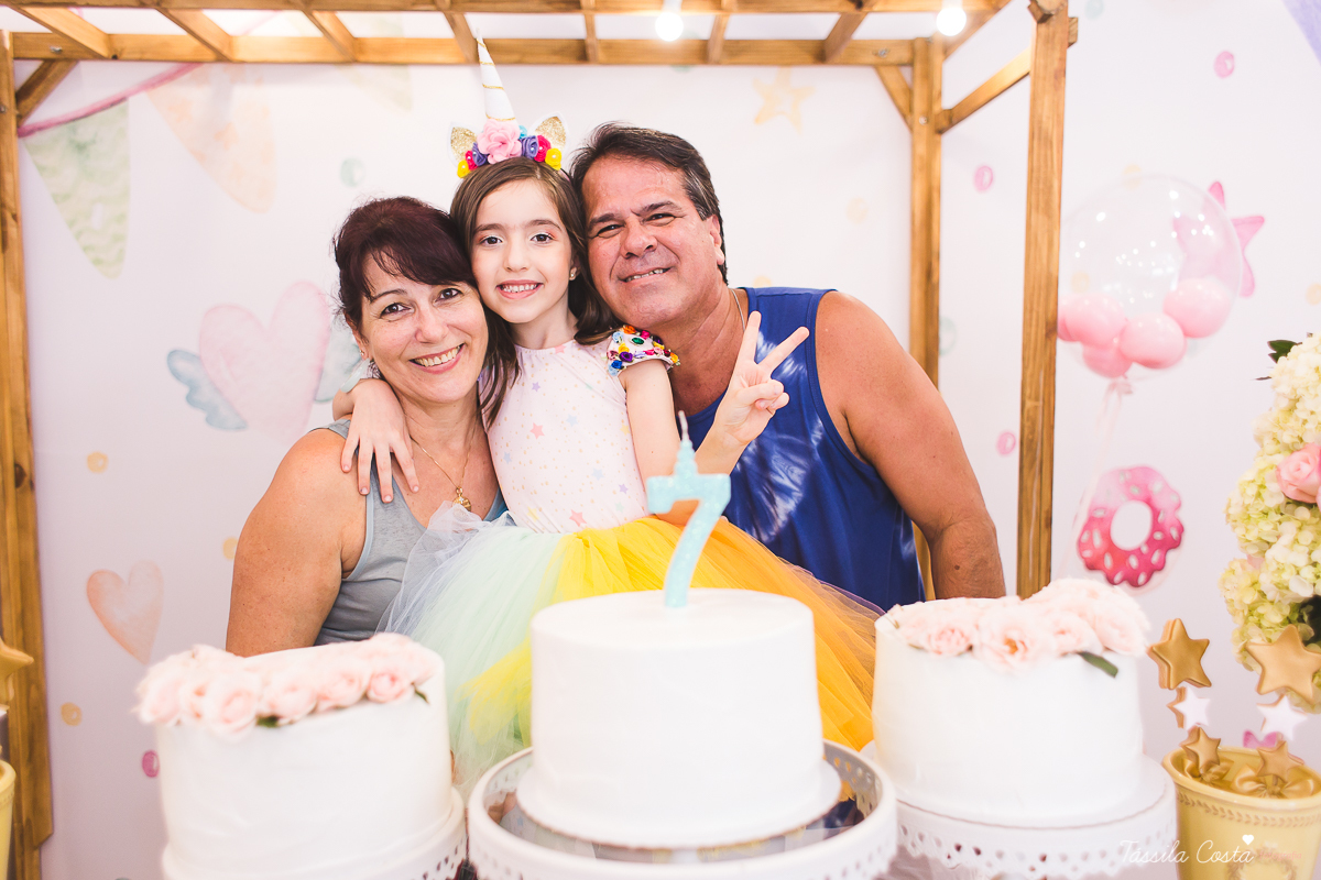 festa de menina, tema unicórnio, tema lindo e super diferente para festa de menina, decoração de aniversário tema unicórnio, 7 anos, rafaela 7 anos, fotos de aniversário infantil em vila velha, tássila costa fotografia, dicas para fotografia, edição 
