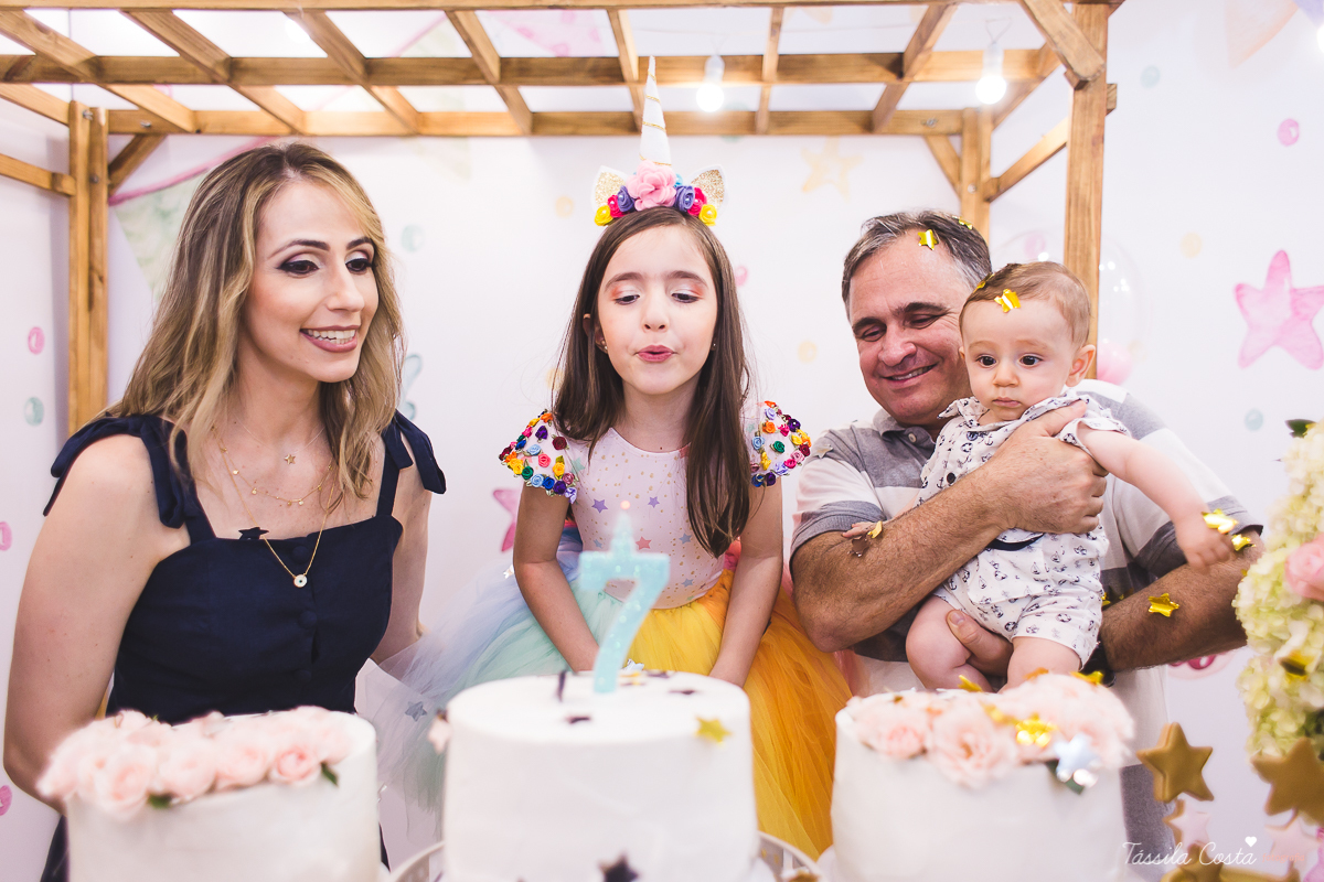 festa de menina, tema unicórnio, tema lindo e super diferente para festa de menina, decoração de aniversário tema unicórnio, 7 anos, rafaela 7 anos, fotos de aniversário infantil em vila velha, tássila costa fotografia, dicas para fotografia, edição 