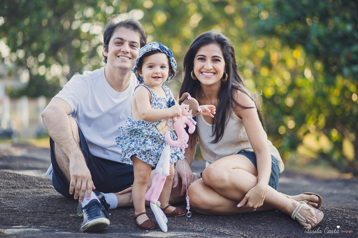 tássila costa, fotografia em vitória es, vila velha, fotos de pré aniversário, festa linda, família linda, fotos criativas, fotos de família, vila velha es, sara 1 ano, festa de menina, praia da costa, festa no co