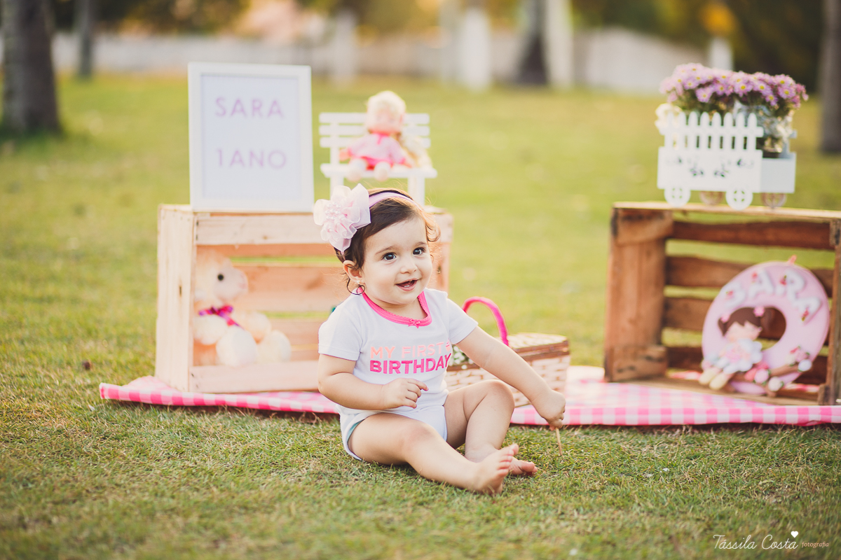 tássila costa, fotografia em vitória es, vila velha, fotos de pré aniversário, festa linda, família linda, fotos criativas, fotos de família, vila velha es, sara 1 ano, festa de menina, praia da costa, festa no co