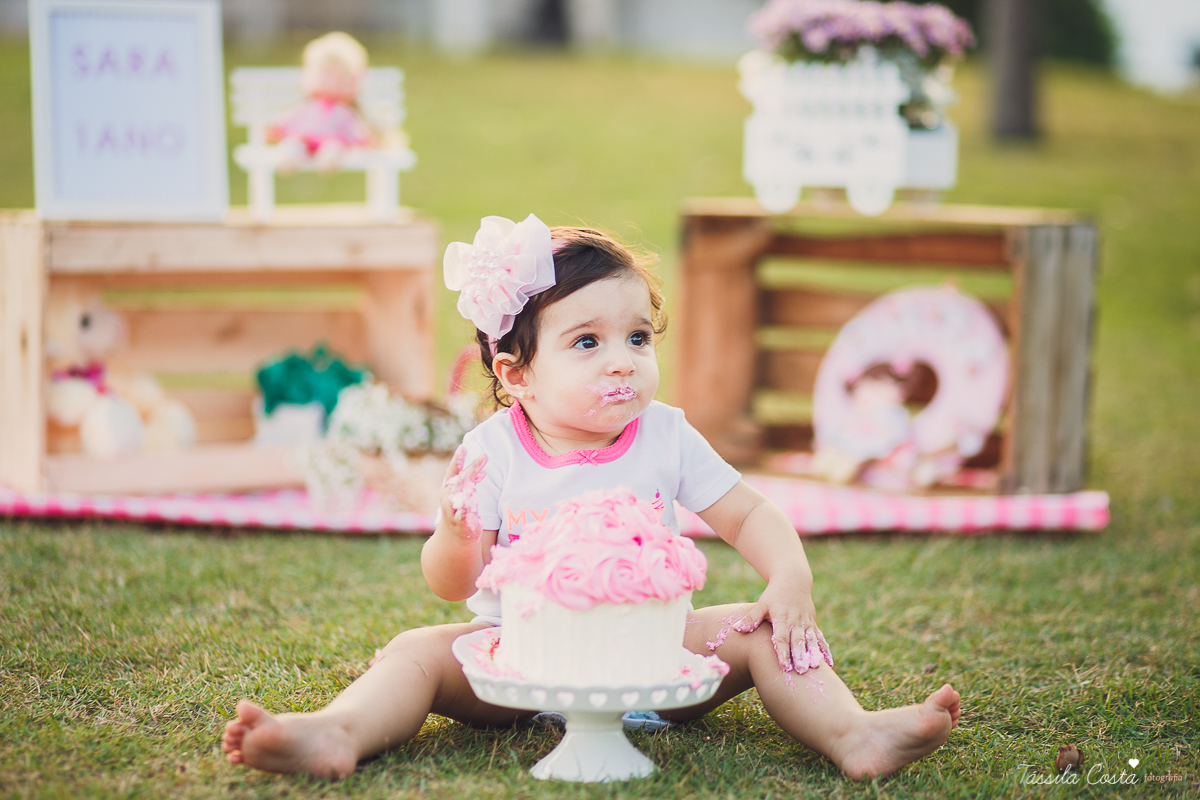 tássila costa, fotografia em vitória es, vila velha, fotos de pré aniversário, festa linda, família linda, fotos criativas, fotos de família, vila velha es, sara 1 ano, festa de menina, praia da costa, festa no co
