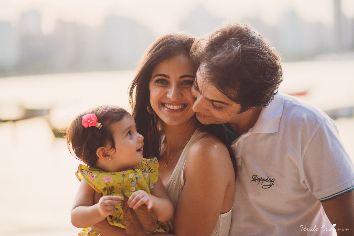 tássila costa, fotografia em vitória es, vila velha, fotos de pré aniversário, festa linda, família linda, fotos criativas, fotos de família, vila velha es, sara 1 ano, festa de menina, praia da costa, festa no co