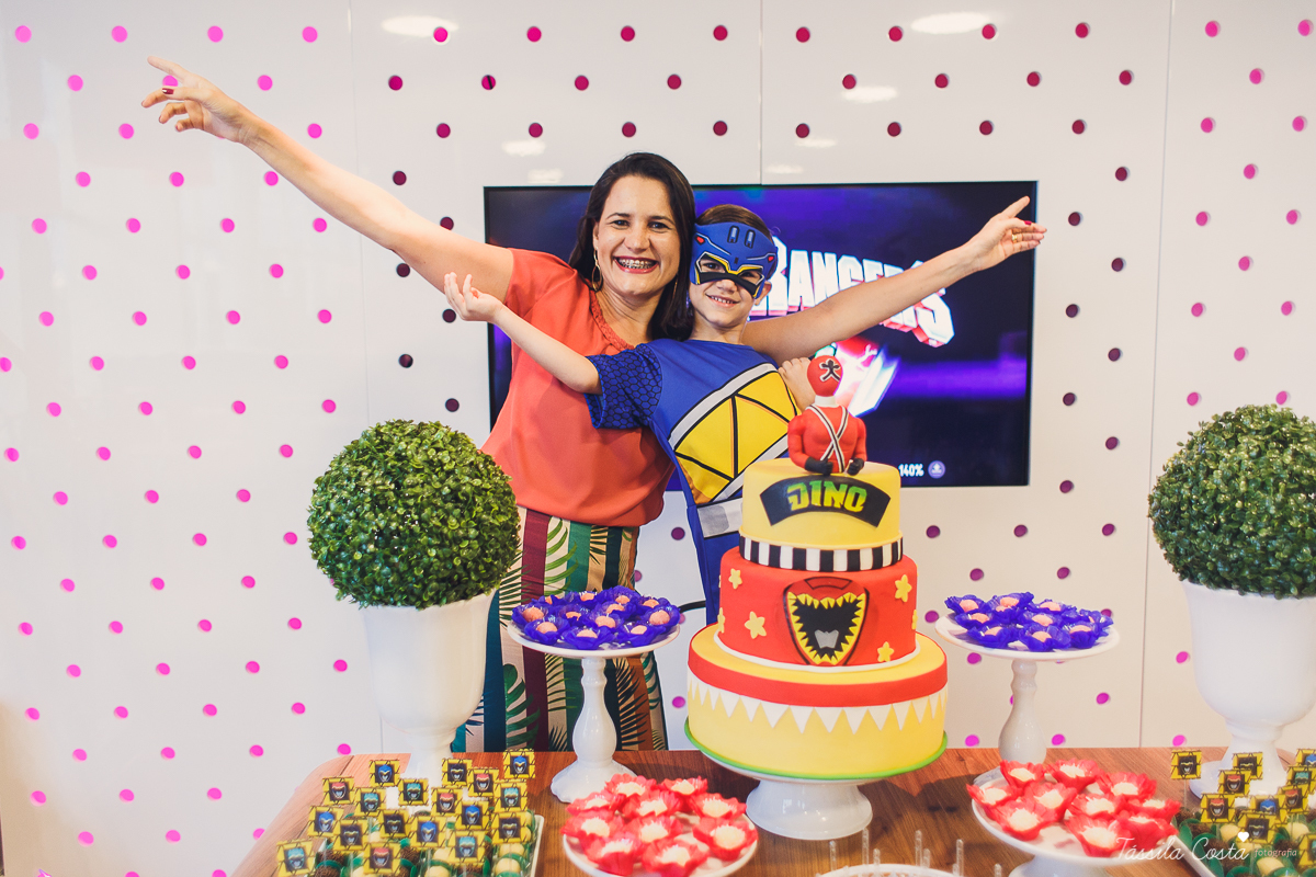 fotos iradas no shopping Mestre Álvaro, crianças amam festa na cidade animason, shopping mestre álvaro, festa mais econômica, para poucos convidados, muitos convidados na cidade animason shopping mestre álvaro, joão vitor 6 anos, festa de menino, fotos