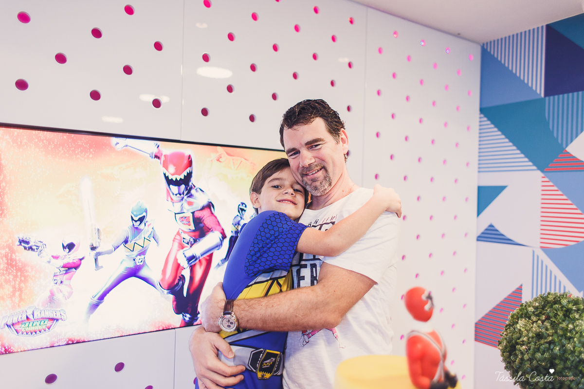 fotos iradas no shopping Mestre Álvaro, crianças amam festa na cidade animason, shopping mestre álvaro, festa mais econômica, para poucos convidados, muitos convidados na cidade animason shopping mestre álvaro, joão vitor 6 anos, festa de menino, fotos