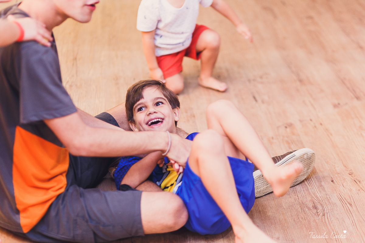 fotos iradas no shopping Mestre Álvaro, crianças amam festa na cidade animason, shopping mestre álvaro, festa mais econômica, para poucos convidados, muitos convidados na cidade animason shopping mestre álvaro, joão vitor 6 anos, festa de menino, fotos