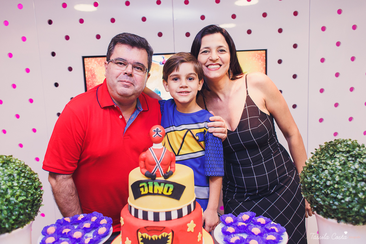 fotos iradas no shopping Mestre Álvaro, crianças amam festa na cidade animason, shopping mestre álvaro, festa mais econômica, para poucos convidados, muitos convidados na cidade animason shopping mestre álvaro, joão vitor 6 anos, festa de menino, fotos