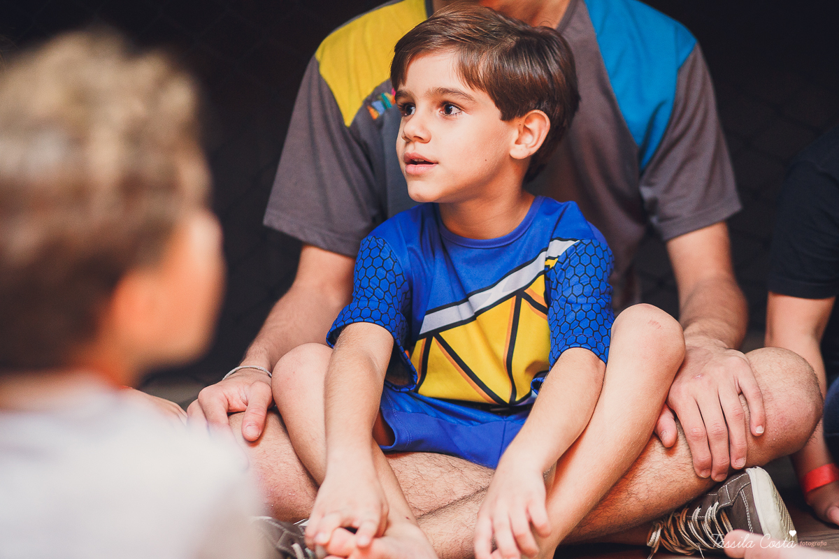 fotos iradas no shopping Mestre Álvaro, crianças amam festa na cidade animason, shopping mestre álvaro, festa mais econômica, para poucos convidados, muitos convidados na cidade animason shopping mestre álvaro, joão vitor 6 anos, festa de menino, fotos